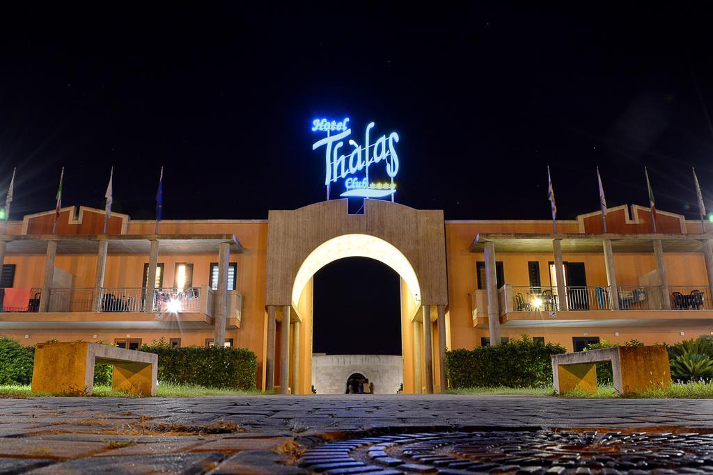 Hotel Thalas Club Torre dell'Orso Exterior photo